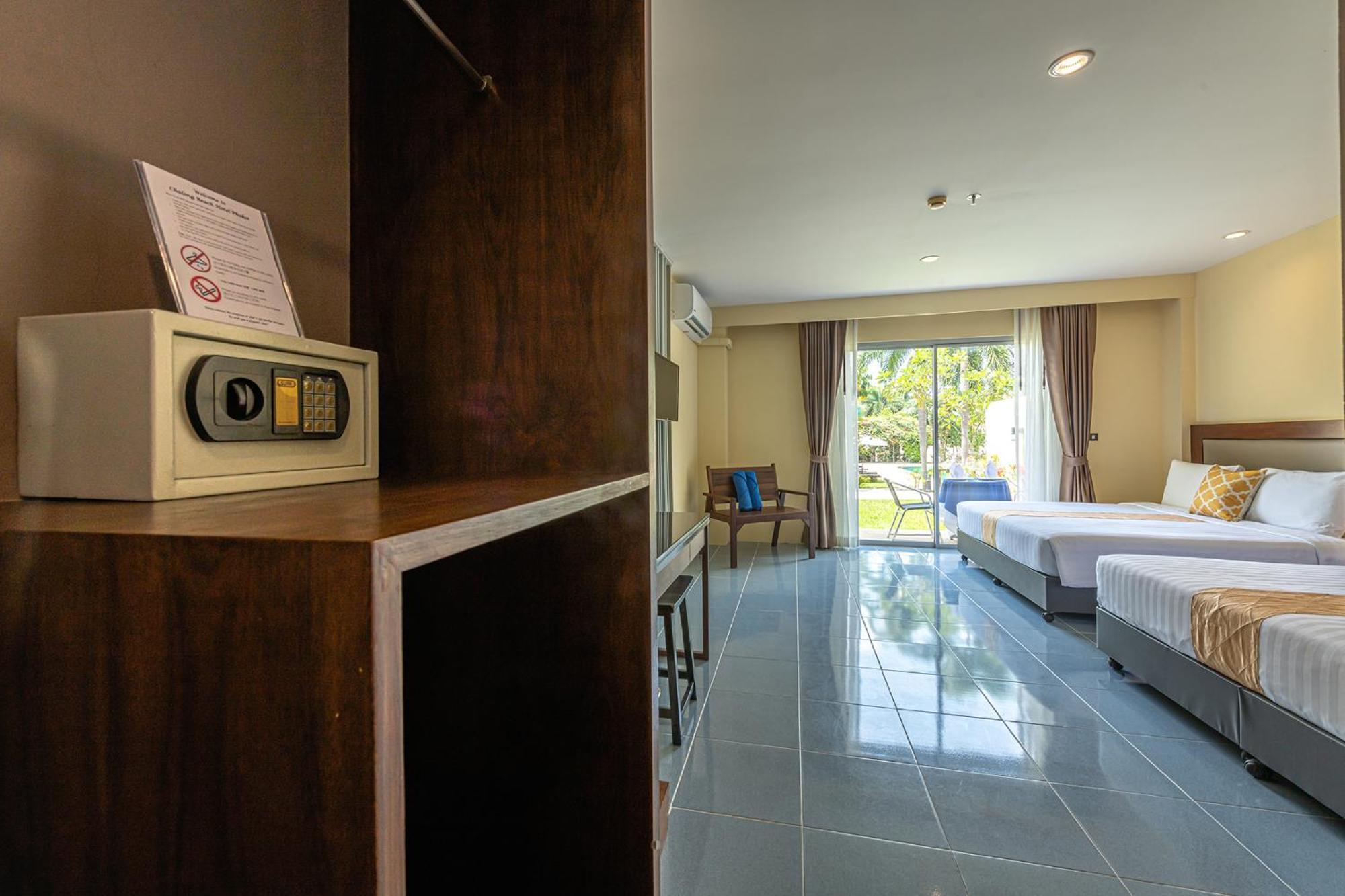 Blue Beach Grand Resort And Spa Rawai Exteriör bild