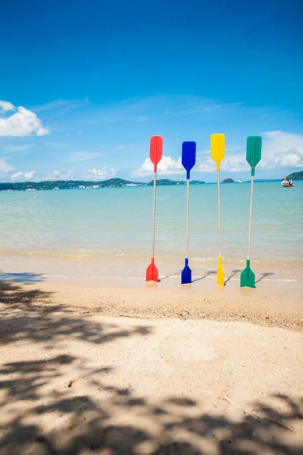 Blue Beach Grand Resort And Spa Rawai Exteriör bild